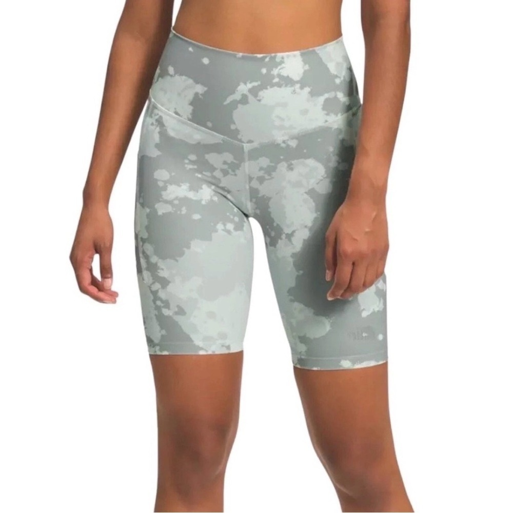 The North Face Motivation High Rise Pocket 9” Biker Short Gray Green Small S